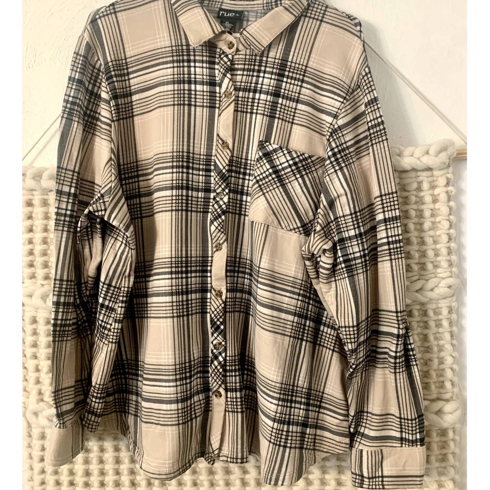 NWT Rue 21 Supersoft Flannel shirt in Women size 3X